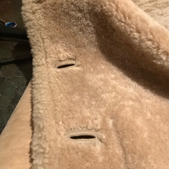 REAL SHEEPSKIN Coat UNISEX GIRLS /BOYS GIRLS  5-6 Y ,UK  made,switch buttons - Picture 4 of 15